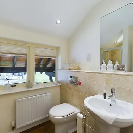 Beech Meadow-home From Luxury